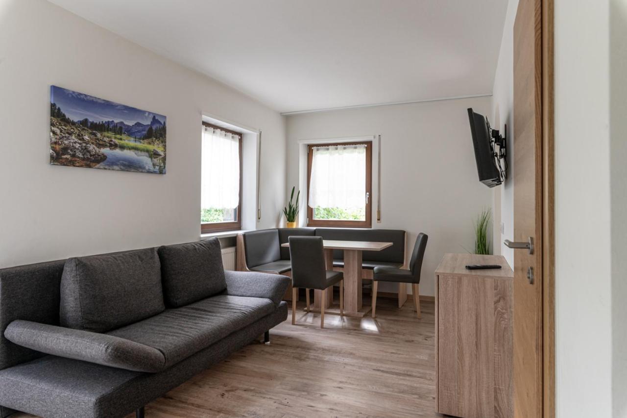 Gasthof Residence Brugghof & Erlhof Campo Tures Exterior foto